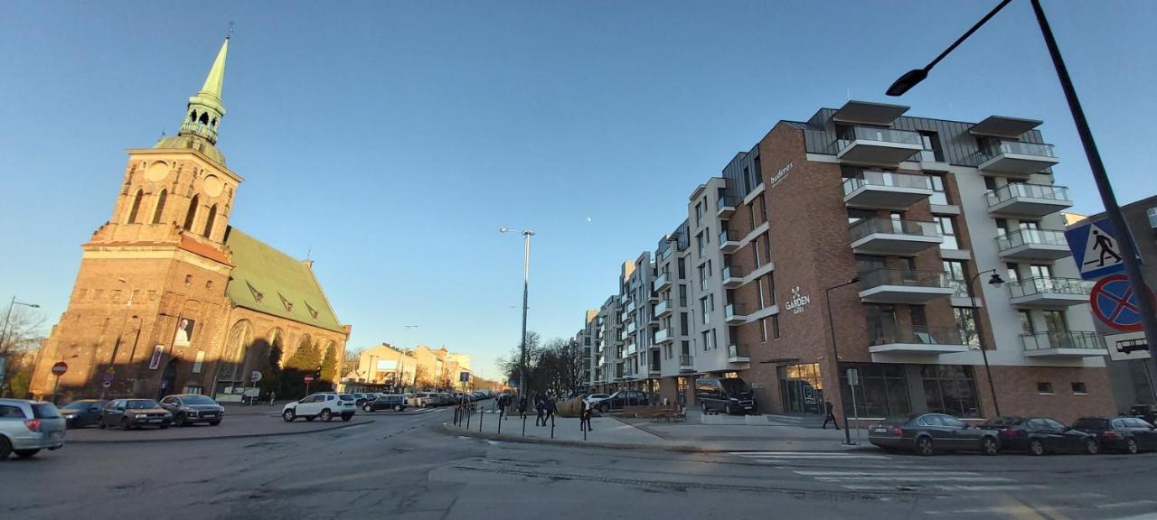 Central Apartments Ogrody 1 & Parking 格但斯克 外观 照片