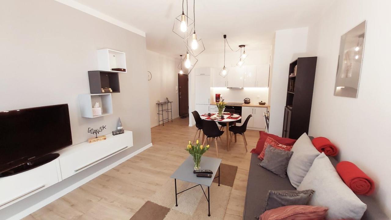 Central Apartments Ogrody 1 & Parking 格但斯克 外观 照片